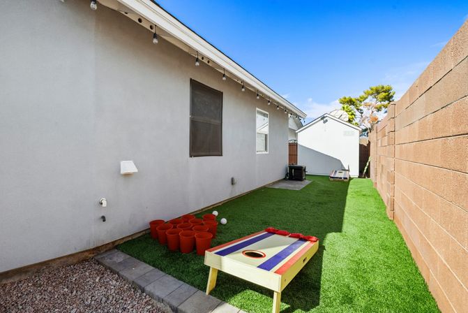 Mulberry Lane Escape: Pool, Hot Tub & Fire Pit image 22