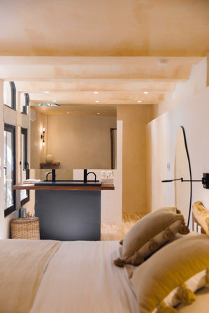 Villa Romeo: Design Villa in the Heart of the Hotel Zone image 23