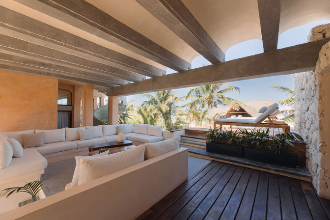 Villa Romeo: Design Villa in the Heart of the Hotel Zone image 3