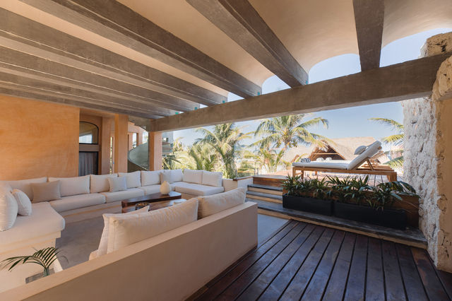 Villa Romeo: Design Villa in the Heart of the Hotel Zone image 3