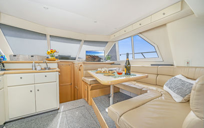 Luxury Yacht Charter in Marina del Rey image 5