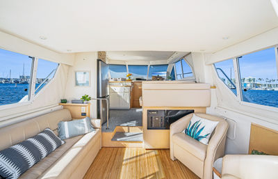 Luxury Yacht Charter in Marina del Rey image 2