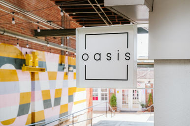 Oasis Face Bar Facial Party in Nashville with Complimentary Prosecco image