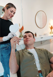 Oasis Face Bar Glowing Skin in 30 Min Facial Party with Complimentary Prosecco image 20