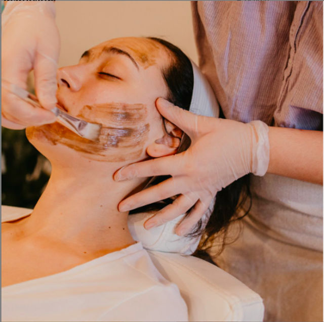 Oasis Face Bar: Private Facial Party in Downtown Scottsdale with Complimentary Champagne image 4