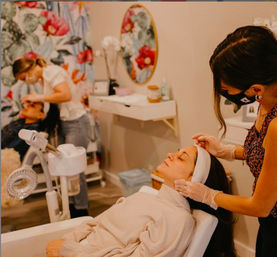 Oasis Face Bar: Private Facial Party in Downtown Scottsdale with Complimentary Champagne image 14