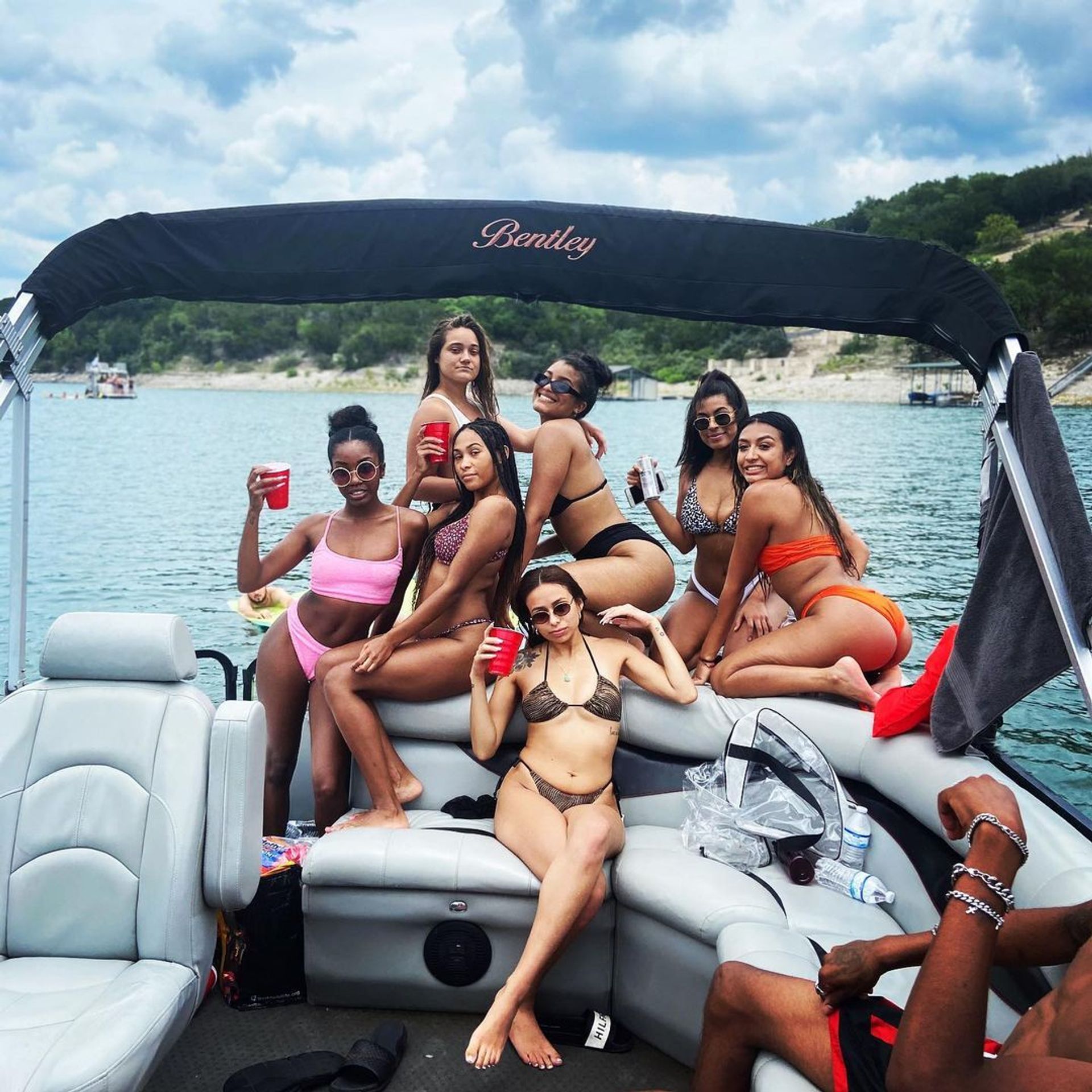 Lake Travis Private Pontoon Party at Devils Cove: 4-8 Hrs BYOB Charter, Captain, and Party Pad image 16