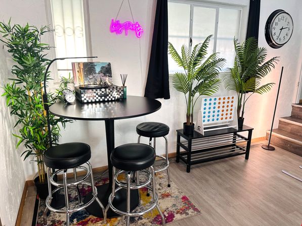 Sunnyside Compound: Features Game Room, Hot Tub & 420-Friendly image 13