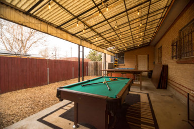 Sunnyside Compound: Features Game Room, Hot Tub & 420-Friendly image 3