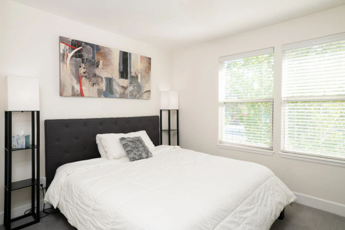 Sunnyside Compound: Features Game Room, Hot Tub & 420-Friendly image 21