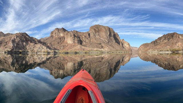 Half-Day Kayak Tour At Willow Beach: Emerald Cave, Volcanic Canyon Walls, Wildlife Viewing and More image 3