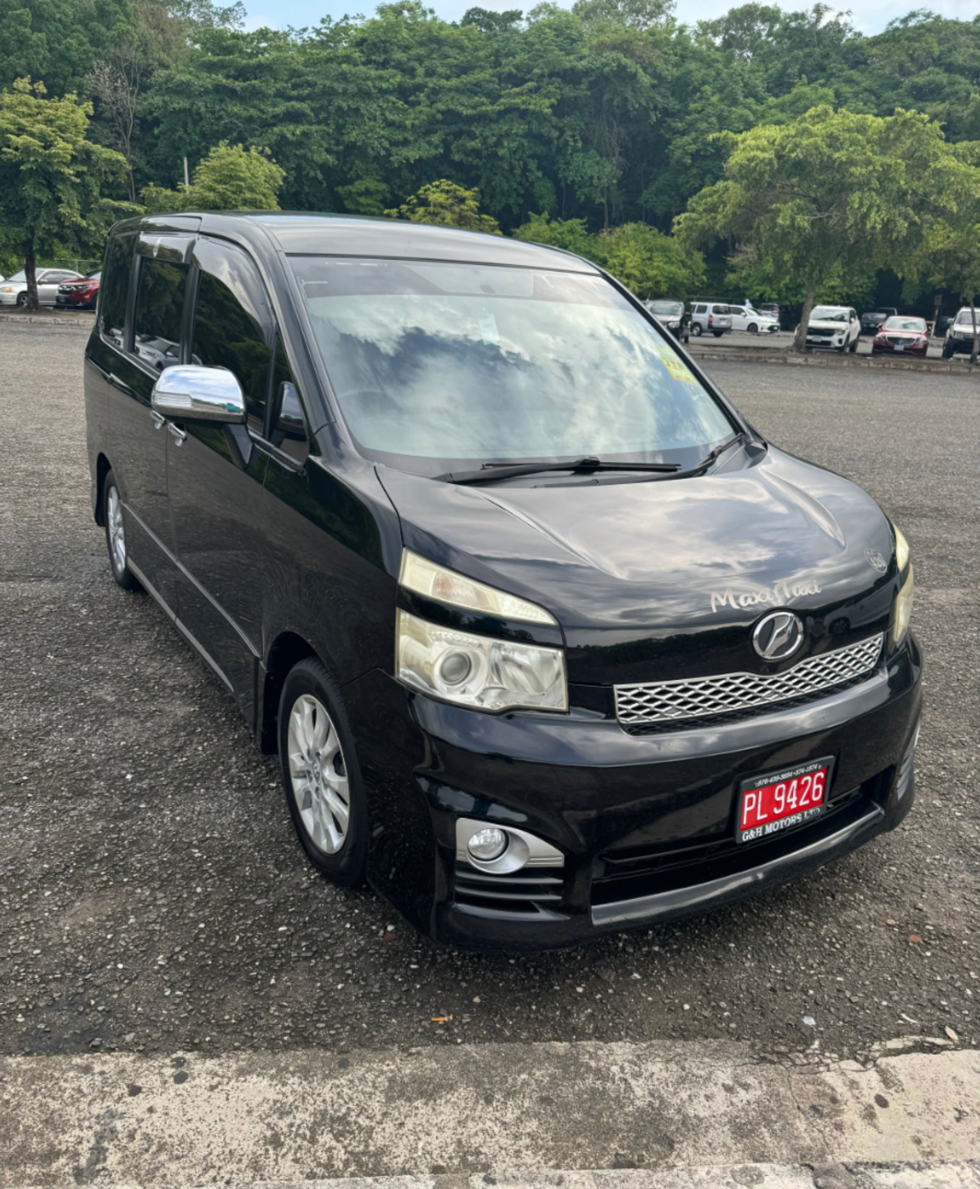 Airport Pickup and Drop-Off in Montego Bay image 2