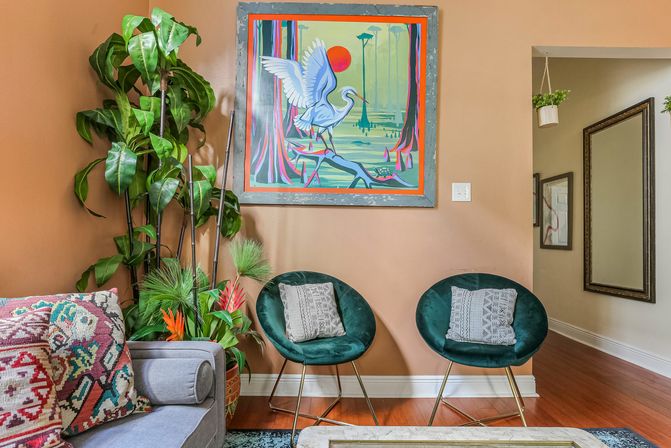Beautiful and Cozy Historic Double Near French Quarter image 4