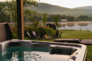 Hunter Chalet: Lakefront Luxury in the Catskill Mountains image 21