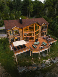 Hunter Chalet: Lakefront Luxury in the Catskill Mountains image 15
