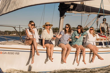 Champagne Sailing Charter Cruise: Private BYOB Sailing Charter with Complimentary Bubbly image 1