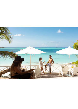 Private Yacht Cruise & Beach Day: Lunch & Drinks Included image 6
