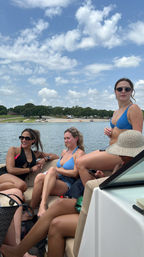 Blue Dream Boat Rentals: Surf, Chill & Play image 13