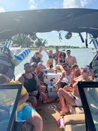 Blue Dream Boat Rentals: Surf, Chill & Play image 15