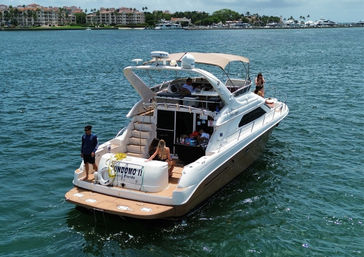 Miami Boat Party: 50' Flybridge  image 15
