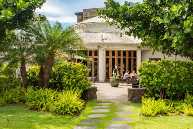 Honolulu Sights & Bites Food Tour: Oʻahu Food & Photo Experience image 6