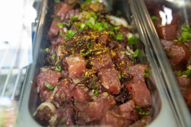 Honolulu Sights & Bites Food Tour: Oʻahu Food & Photo Experience image 11
