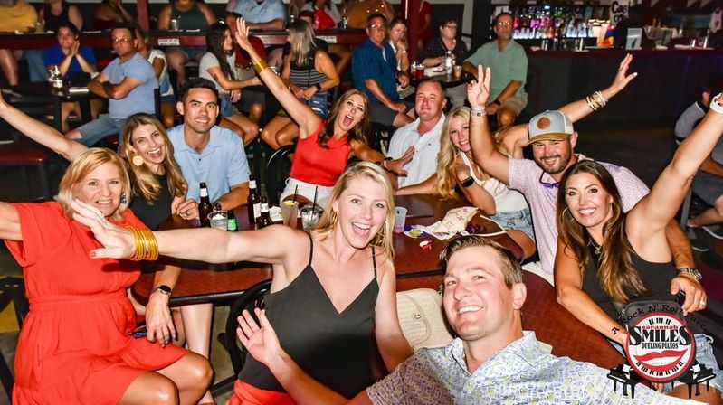 Savannah Smiles: Exclusive Dueling Piano Experience image 14