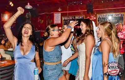 Savannah Smiles: Exclusive Dueling Piano Experience image 13