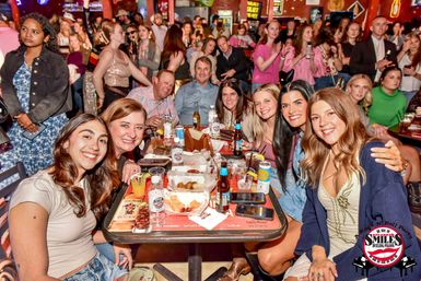 Savannah Smiles: Exclusive Dueling Piano Experience image 6