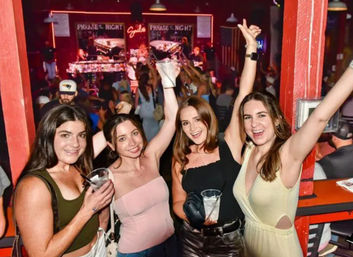 Savannah Smiles: Exclusive Dueling Piano Experience image