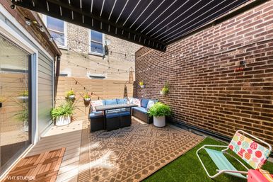 The Lucky Penny: Lincoln Park 3-Story Townhome & Rooftop Oasis image 53