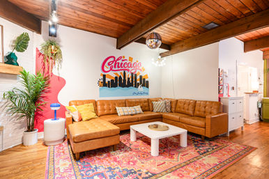 The Lucky Penny: Lincoln Park 3-Story Townhome & Rooftop Oasis image 36