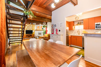 The Lucky Penny: Lincoln Park 3-Story Townhome & Rooftop Oasis image 23
