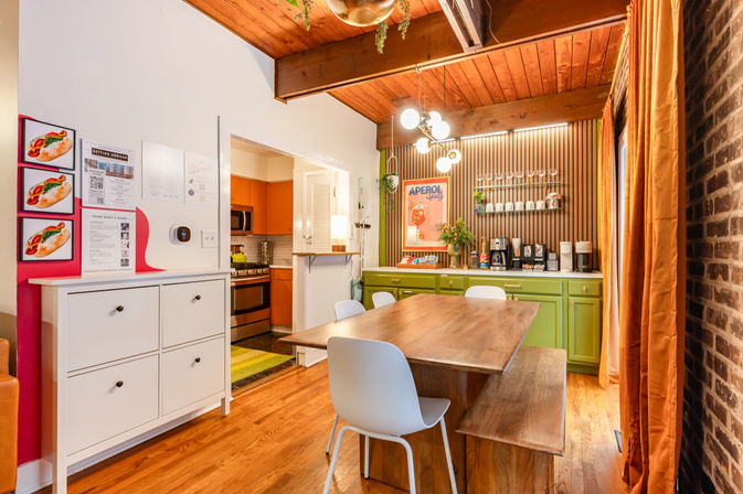 The Lucky Penny: Lincoln Park 3-Story Townhome & Rooftop Oasis image 32