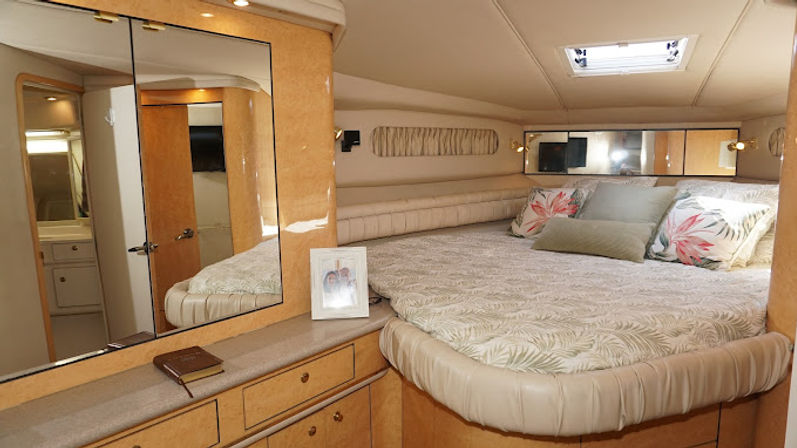 4-Hour Luxury Yacht Sunset & Dolphin Cruise (Up to 12 People) image 30