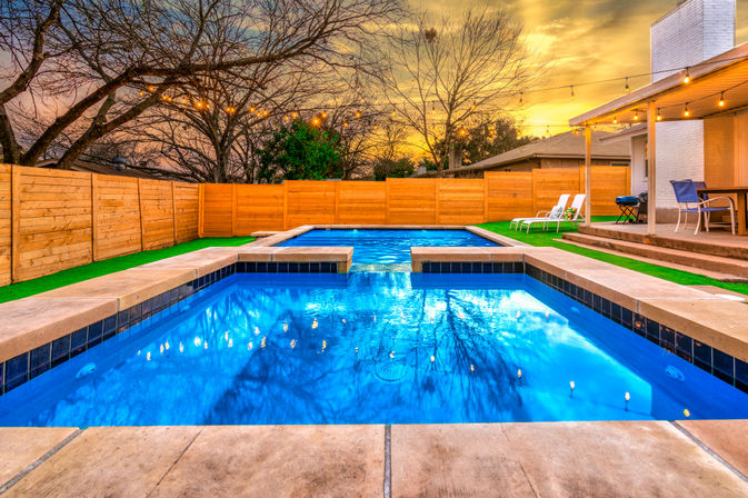 Trendy South Congress Retreat: 4 Bedrooms, Pool + Detached Casita image 24