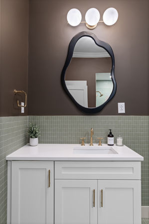 The Bellamy Penthouse at Historic Starr Piano Building: Luxury 4BR Downtown Suite with Concierge, Steps from Broadway image 19