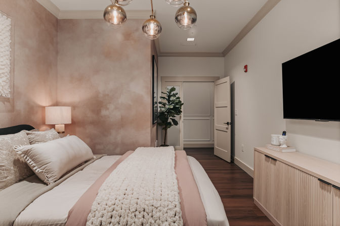 The Bellamy Penthouse at Historic Starr Piano Building: Luxury 4BR Downtown Suite with Concierge, Steps from Broadway image 30