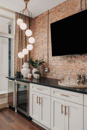 The Bellamy Penthouse at Historic Starr Piano Building: Luxury 4BR Downtown Suite with Concierge, Steps from Broadway image 47