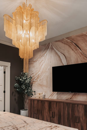The Bellamy Penthouse at Historic Starr Piano Building: Luxury 4BR Downtown Suite with Concierge, Steps from Broadway image 8