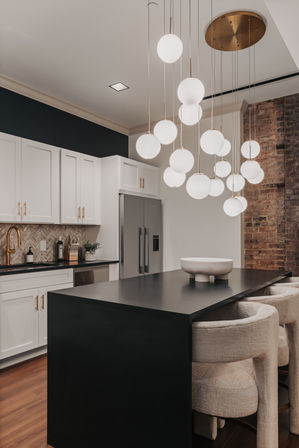 The Bellamy Penthouse at Historic Starr Piano Building: Luxury 4BR Downtown Suite with Concierge, Steps from Broadway image 35