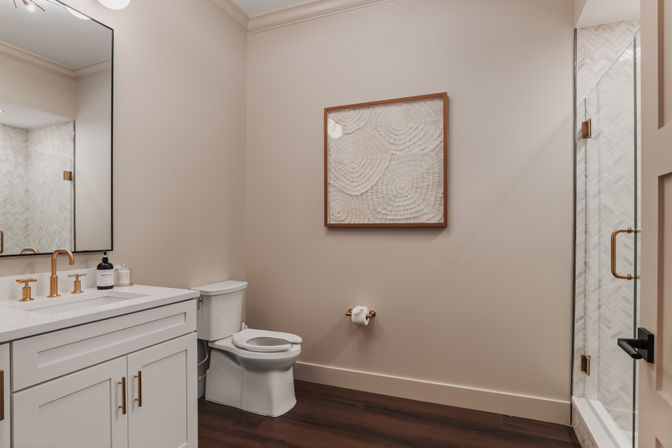 The Bellamy Penthouse at Historic Starr Piano Building: Luxury 4BR Downtown Suite with Concierge, Steps from Broadway image 26