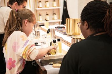 Sip & Pour:  An Elevated Candle Making Experience image 5