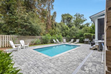 Deja Blue: 6BR Rental wth Pool + Hot Tub, Steps to Beach image 21