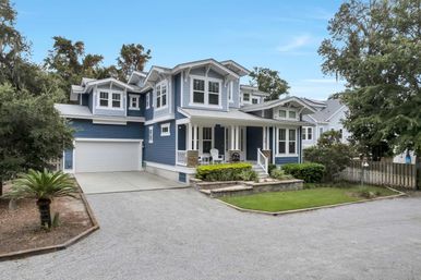 Deja Blue: 6BR Rental wth Pool + Hot Tub, Steps to Beach image 47