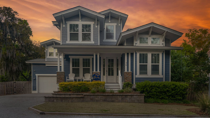 Deja Blue: 6BR Rental wth Pool + Hot Tub, Steps to Beach image 27