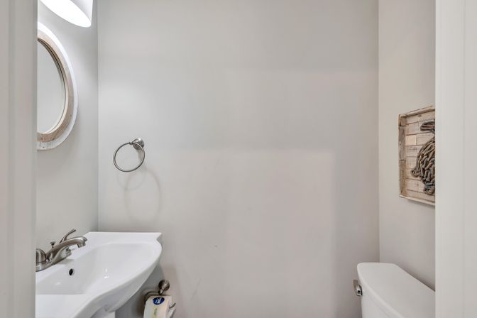 Deja Blue: 6BR Rental wth Pool + Hot Tub, Steps to Beach image 57