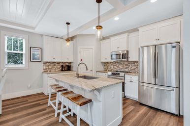 Deja Blue: 6BR Rental wth Pool + Hot Tub, Steps to Beach image 41