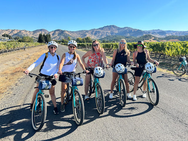 Explore Napa Valley on Casual Cruisers or E-Bikes: 1-Day Bike Rental image 3
