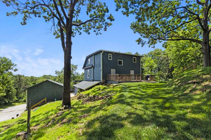 The Six Zero One: 4BR + 1BR Guest House + Entertainment Pavilion (Sleeps 10) image 6